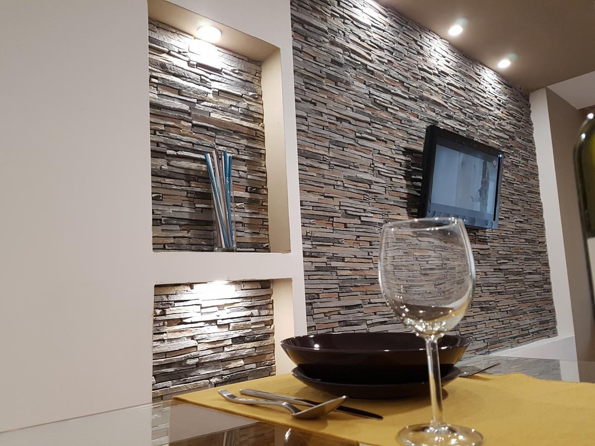 Woodstone Apartment Ploieşti Exteriér fotografie